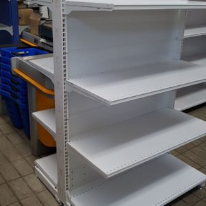 scaffali per negozi