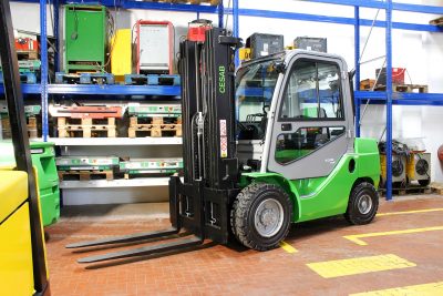 Carrello Elevatore Diesel - immagine 2