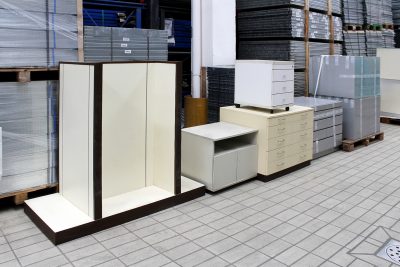 ARREDO NEGOZIO - STOCK - immagine 5