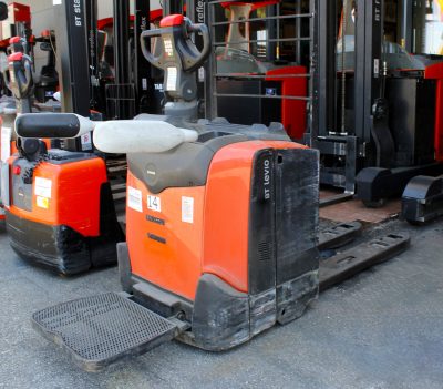 Transpallet Elettrico con pedana