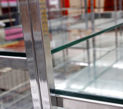 Scaffalatura con ripiani in vetro - immagine 3